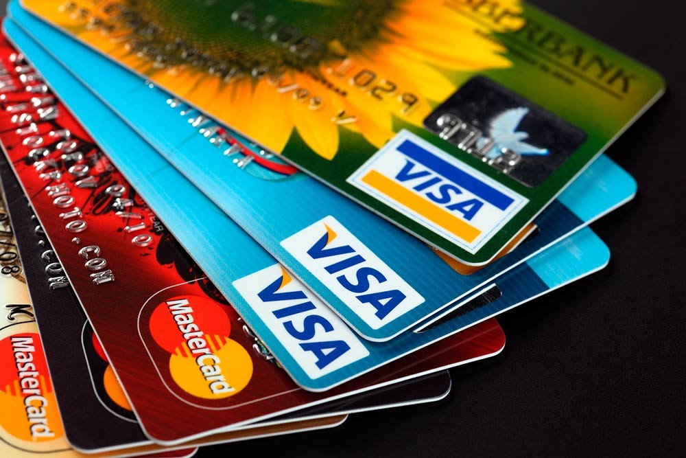 Tarjeta de crédito o Tarjeta revolving: ¿Cuál es la mejor opción?